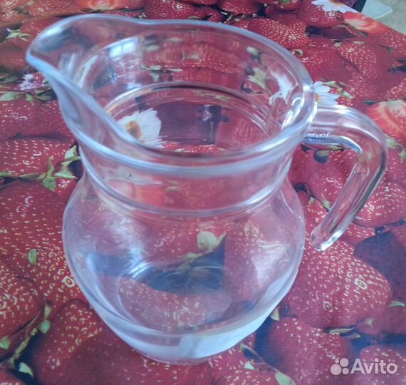 Кувшин стекло