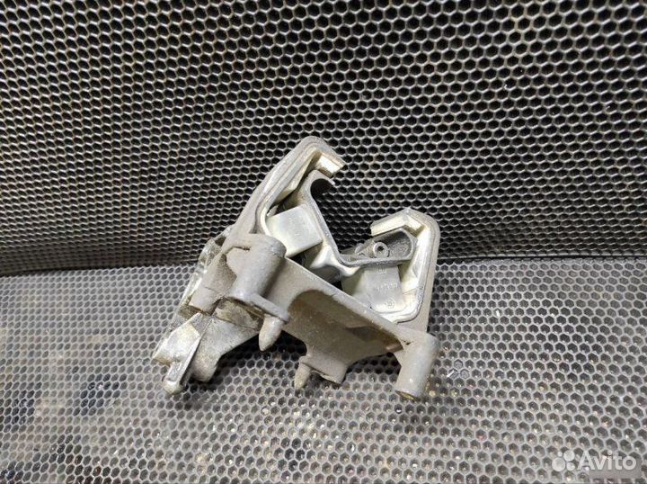 Кронштейн двс с подушкой Opel Vectra B