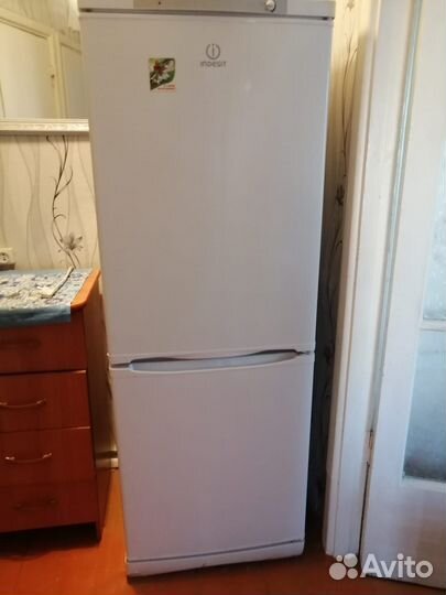 Холодильник бу