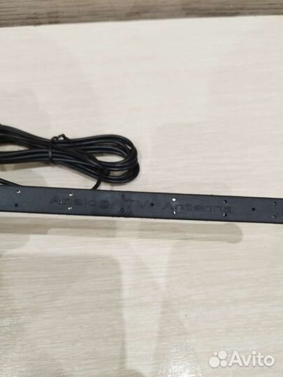 TV антенна intro внутрисалонная