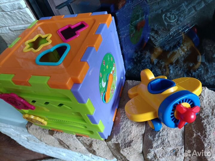 Игрушки пакетом(Бизиборд, поп ит, вертолёт)