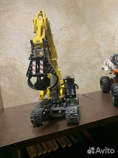 Lego Technic 42006 экскаватор
