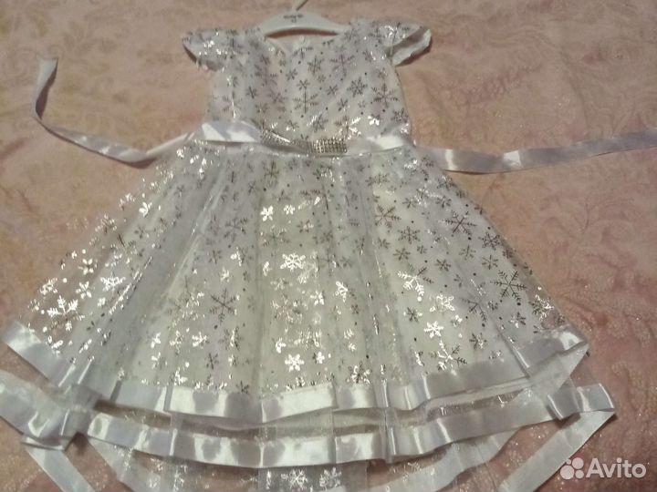 Платье для девочки новогоднее