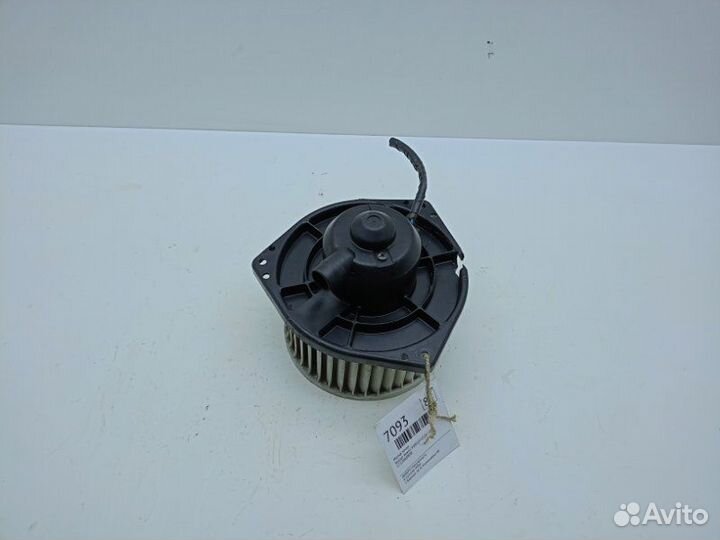 Мотор печки Nissan Avenir VSW10 CD20 1997