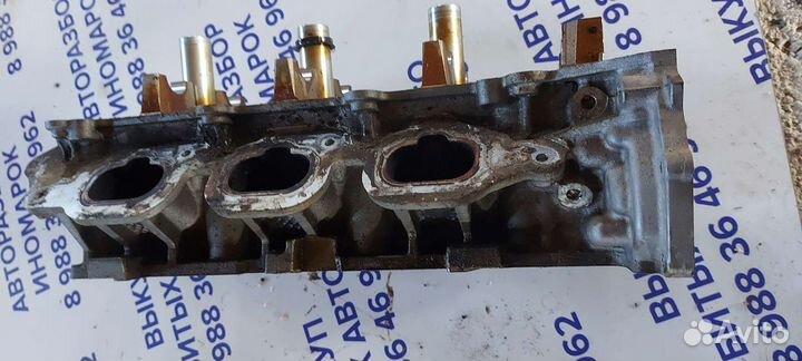 Головка блока цилиндров левая на Dodge Caravan