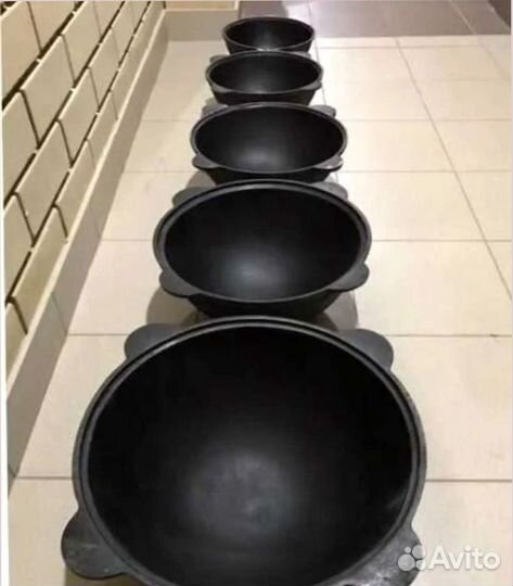 Казан чугунный новый