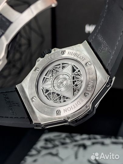 Hublot Big Bang Sang Bleu Titanium