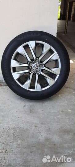 Bridgestone Alenza 001 235/55 R19