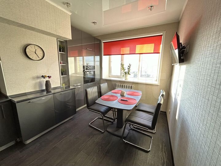 1-к. квартира, 53 м², 9/9 эт.