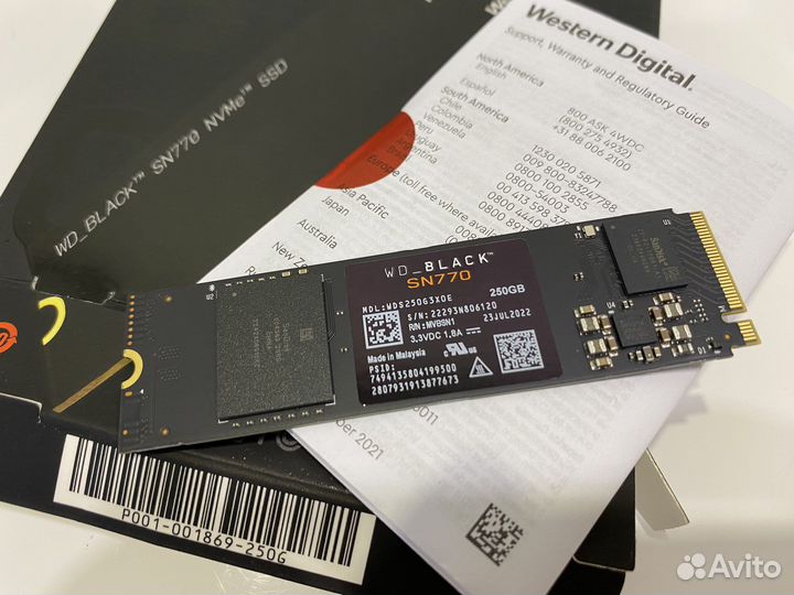 SSD WD Black SN 770 новый