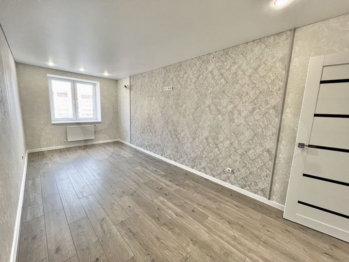 2-к. квартира, 54 м², 8/11 эт.