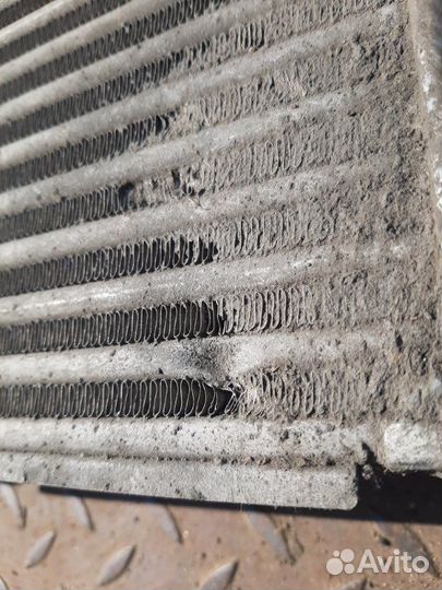 Интеркулер левый Porsche Cayenne 958 2010-2018