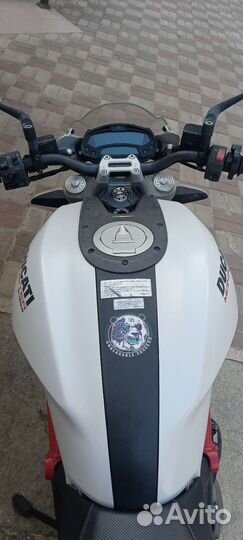 Дукати монстр 796 ABS