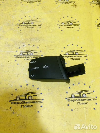 Переключатель подрулевой Ford Focus 2