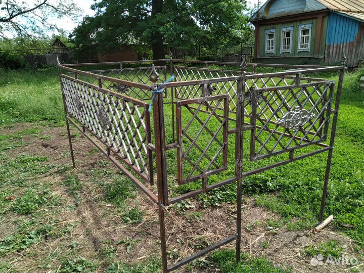 Ограда на могилу