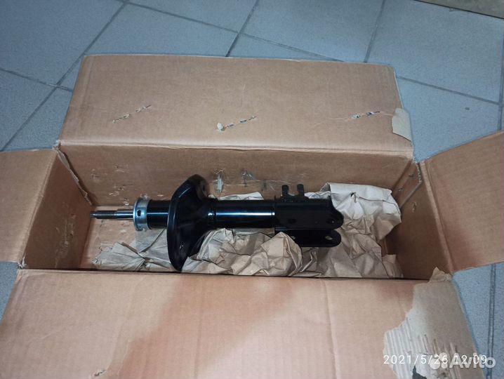 Передний правый амортизатор на Спарк, Матиз