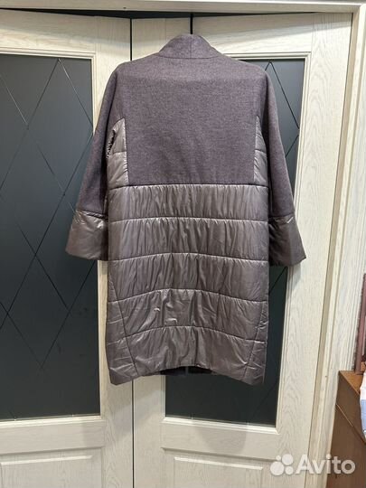 Пальто женское 46 48