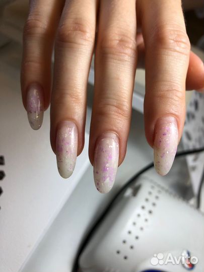 Маникюр с покрытием гель лак. Модель