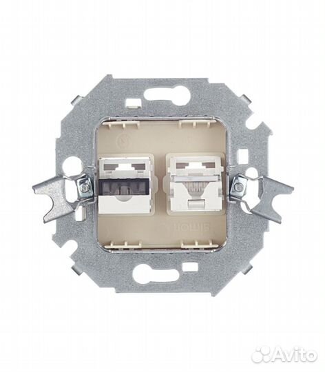 Розетка телефонная/компьютерная 1591590-031 скрыта