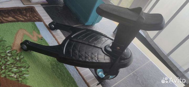 Универсальная подножка для коляски