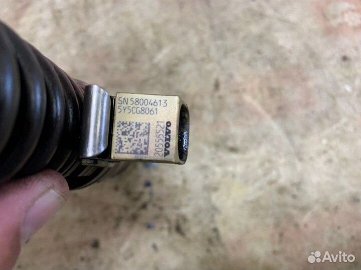 Насос-форсунка Volvo F12