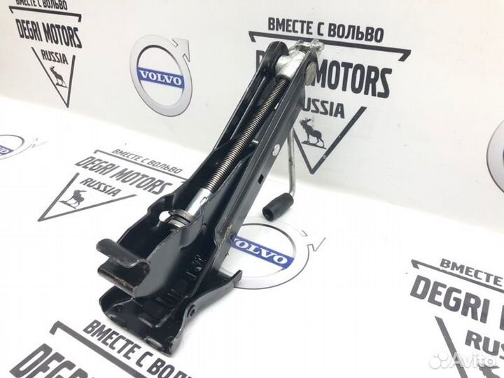 Домкрат оригинальный Volvo S60 S80 V70 XC70 99-08