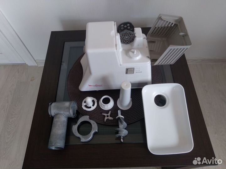 Мясорубка электрическая moulinex hv6