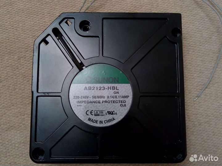 Вентилятор. Кулер 220В sunon