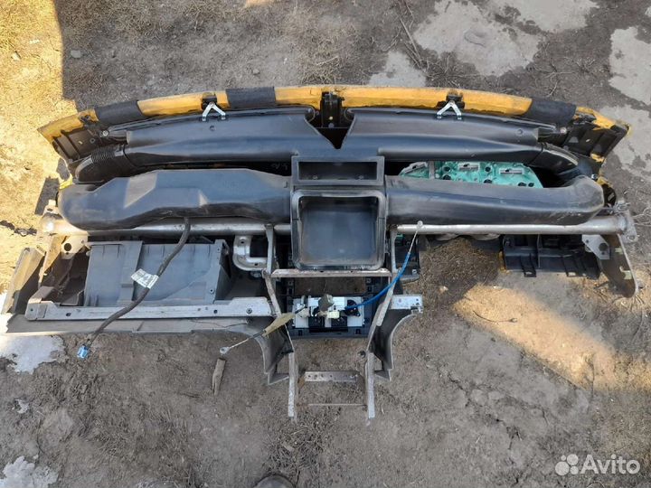 Торпеда в сборе на kia shuma