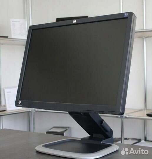 Монитор HP L2245w