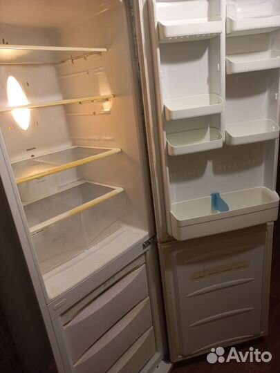 Холодильник