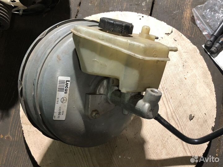 Вакуумный усилитель тормозов Mercedes W210