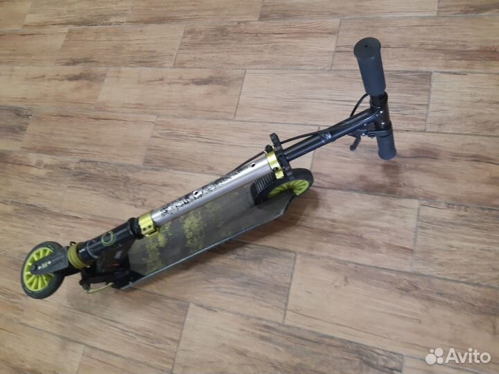 Самокат детский двухколесный бу