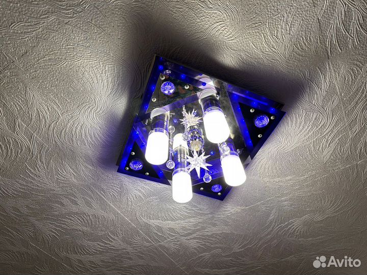 Люстра потолочная