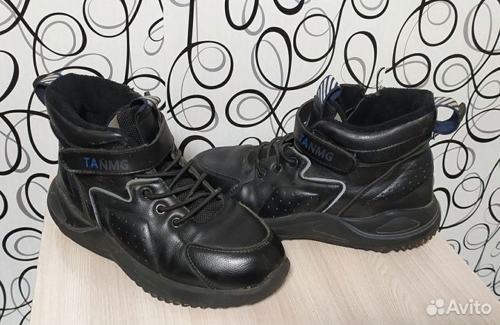 Ботинки демисезонные 32 размер