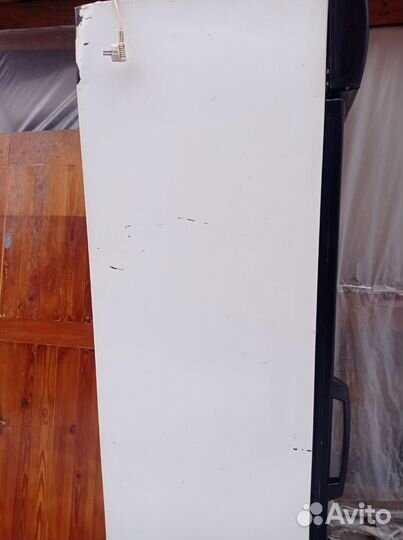 Холодильный шкаф витрина бу