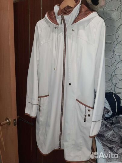 Плащ женский 50-52
