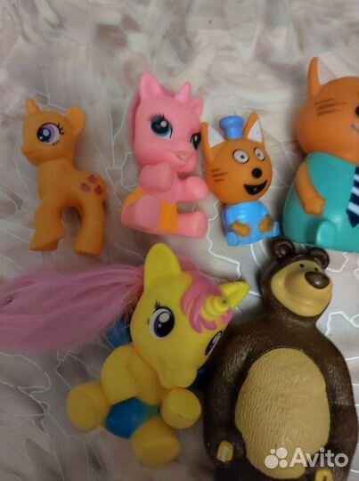 Игрушки детям,три кота,Маша и медведь,пони