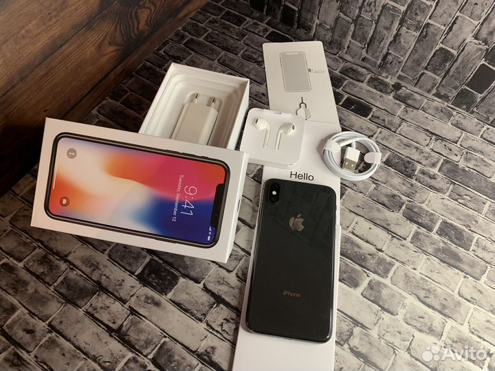 iPhone X, 64 ГБ