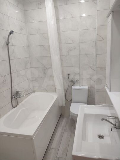 1-к. квартира, 42,3 м², 1/3 эт.