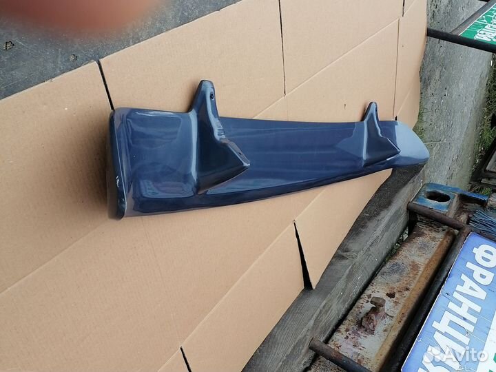 Спойлер на дверь багажника GM opel chevrolet