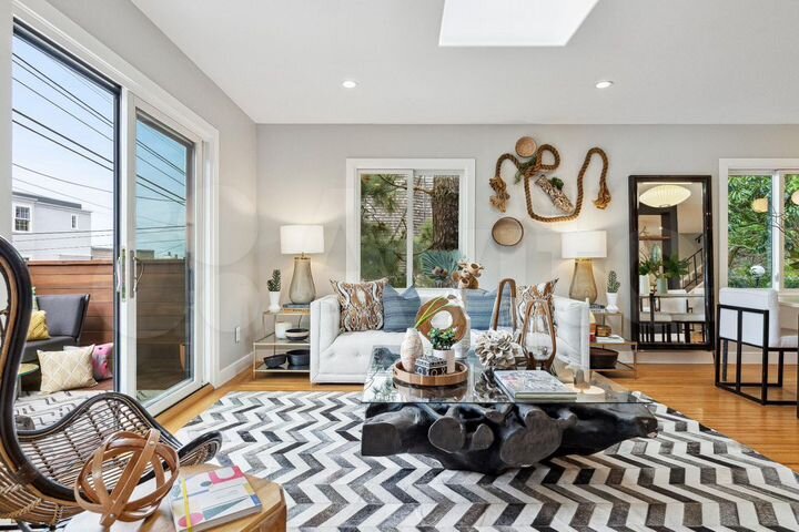 3-к. квартира, 120 м², 1/4 эт.