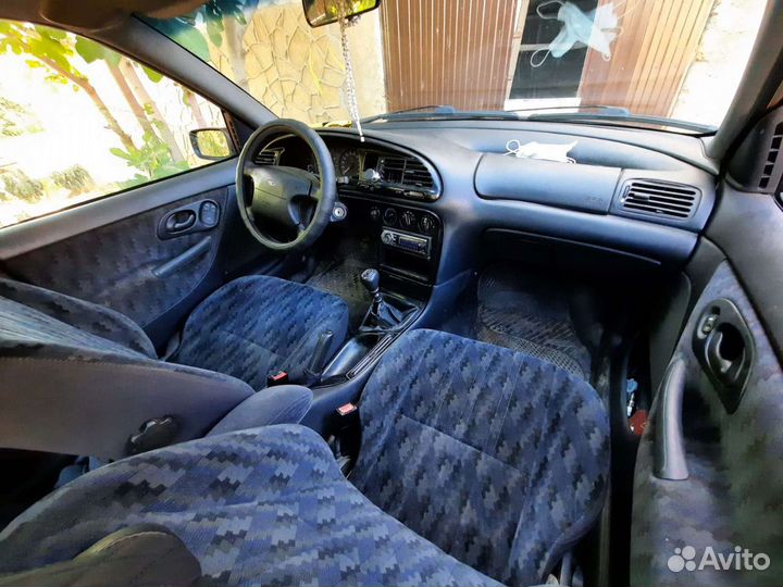Ford Mondeo, 1993