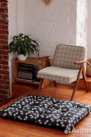 Лежанка для собак