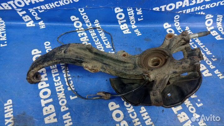 Передний левый поворотный кулак Mazda 6 Gh седан