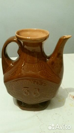 Кувшин из глины