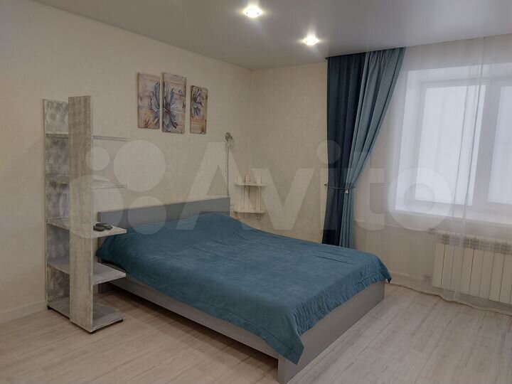 2-к. квартира, 53 м², 1/9 эт.