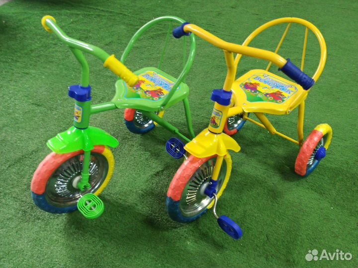 Детский трехколесный велосипед