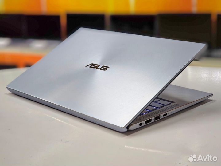Asus ZenBook 14
