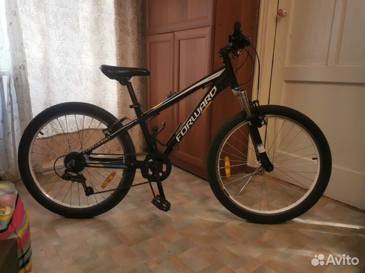 Велосипед горный подростковый Форвард Twister 24